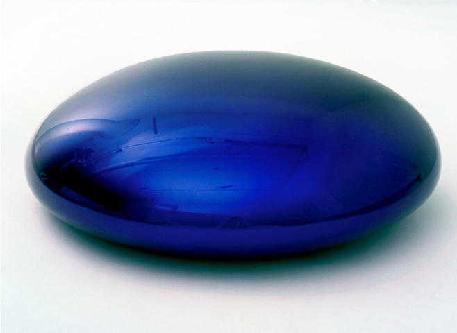 Anish Kapoor-contemporary art-Blue solid